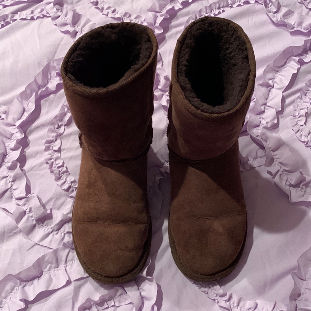 Brown Ugg Classic short boots